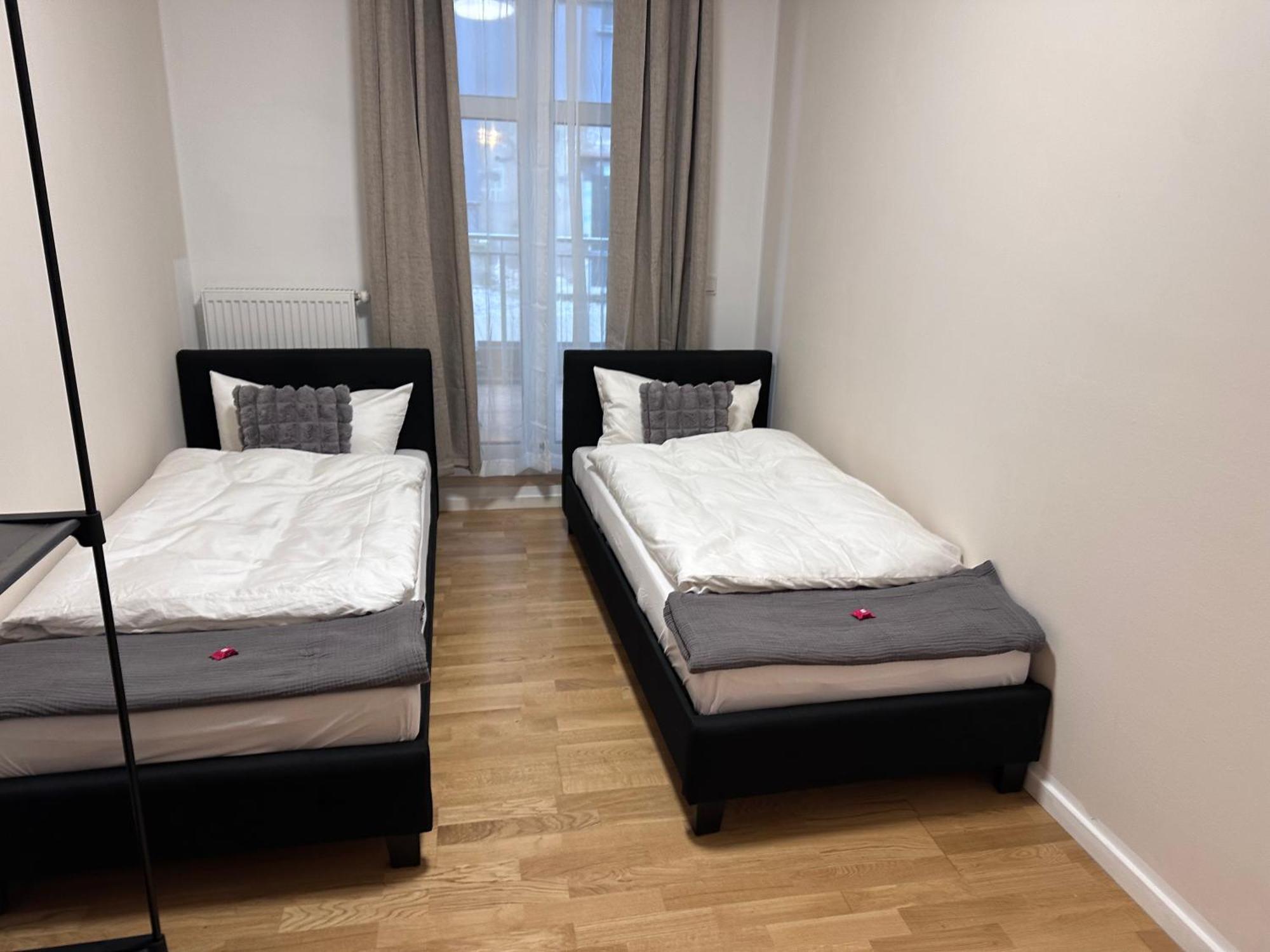 Safan Suites I Elbnah I Balkon I Uniklinik I Parkplatz Magdeburg Ngoại thất bức ảnh